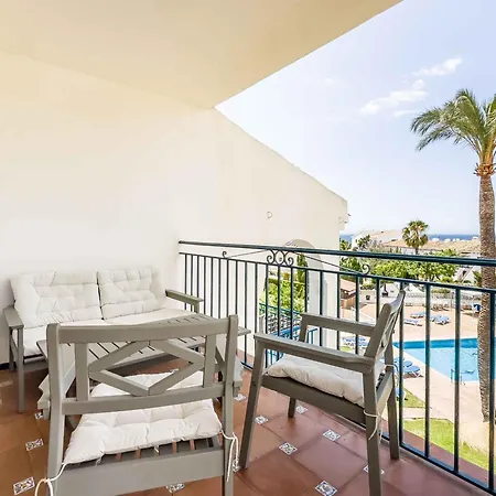 Apartment In Vacation In La Cala De Mjias Sitio de Calahonda